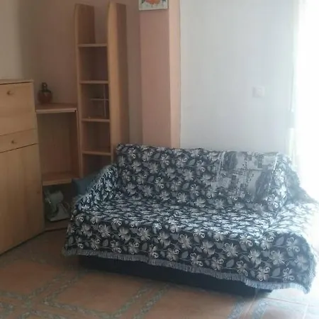 Apartment Private Flat Very Good Location *