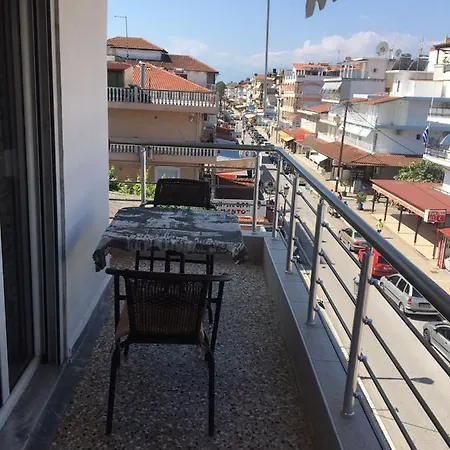 Private Flat Very Good Location *